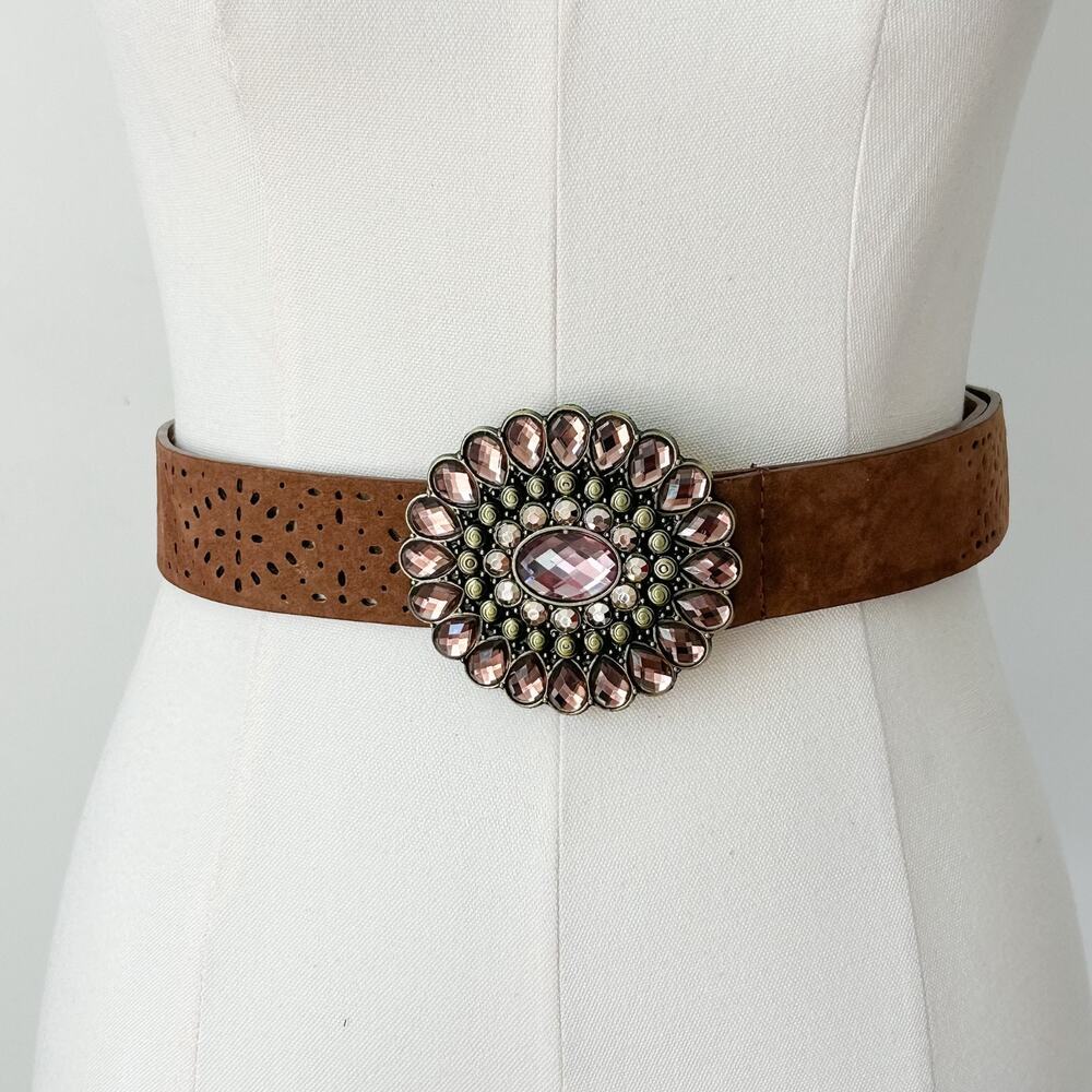 Womens Y2K Brown Faux Suede Statement Belt Size 9 Roundโ Jeweled Buckle Western